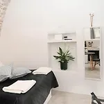 Casa Flami' 4 شقة أوستوني